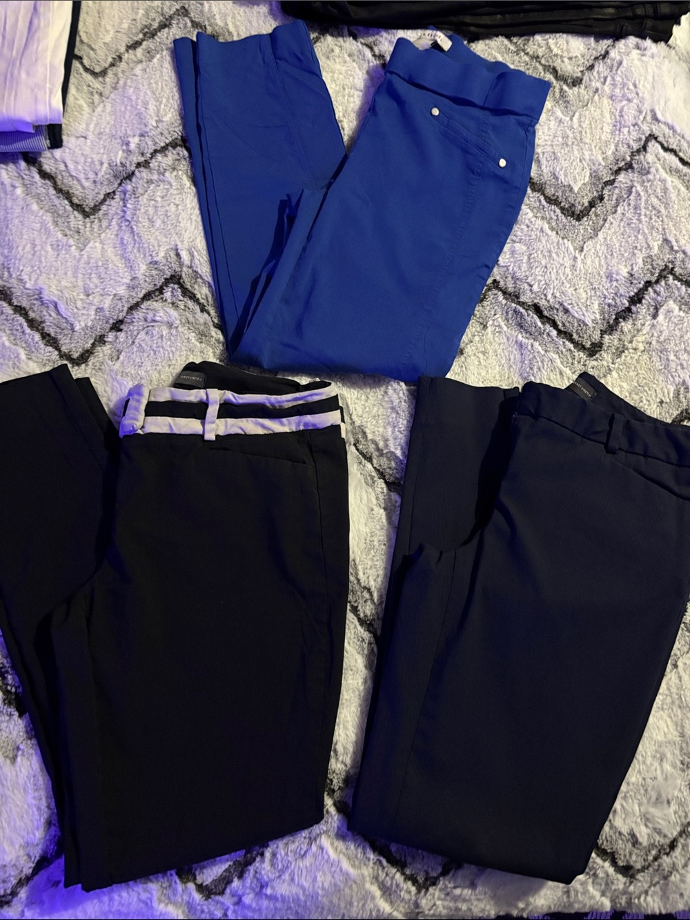 3 Pack Women's Dress Pants - Blue and Black. New cond. 2sz4 1sz6